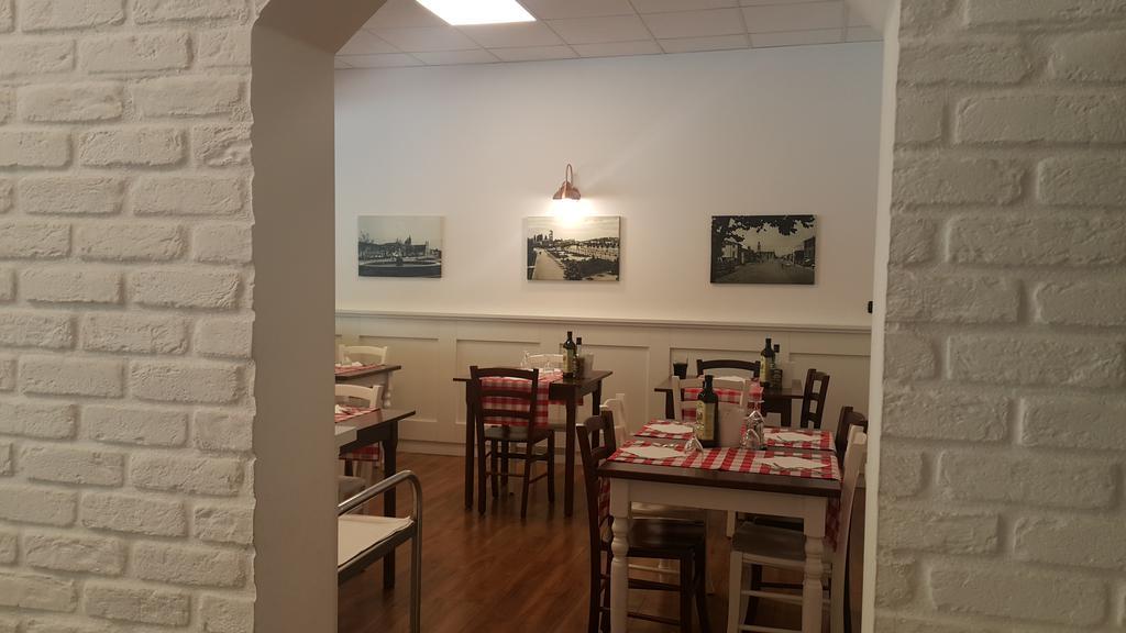 Albergo Pizzeria Sole Сан-Джованни-Лупатото Экстерьер фото
