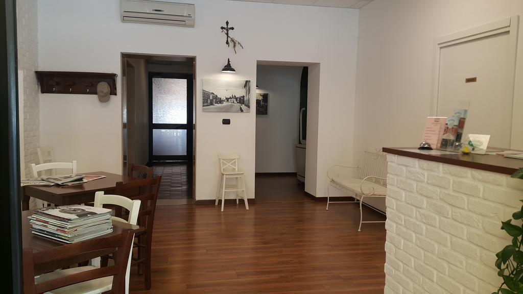 Albergo Pizzeria Sole Сан-Джованни-Лупатото Экстерьер фото